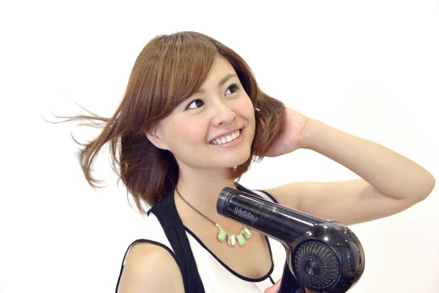 シャンプーの後はドライヤーも大切